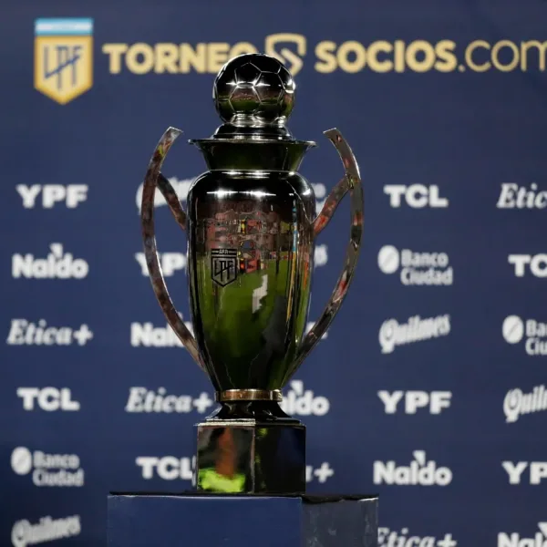 Octavos en marcha: Hoy comienza la fase final del Torneo Apertura 2025 con partidazos imperdibles